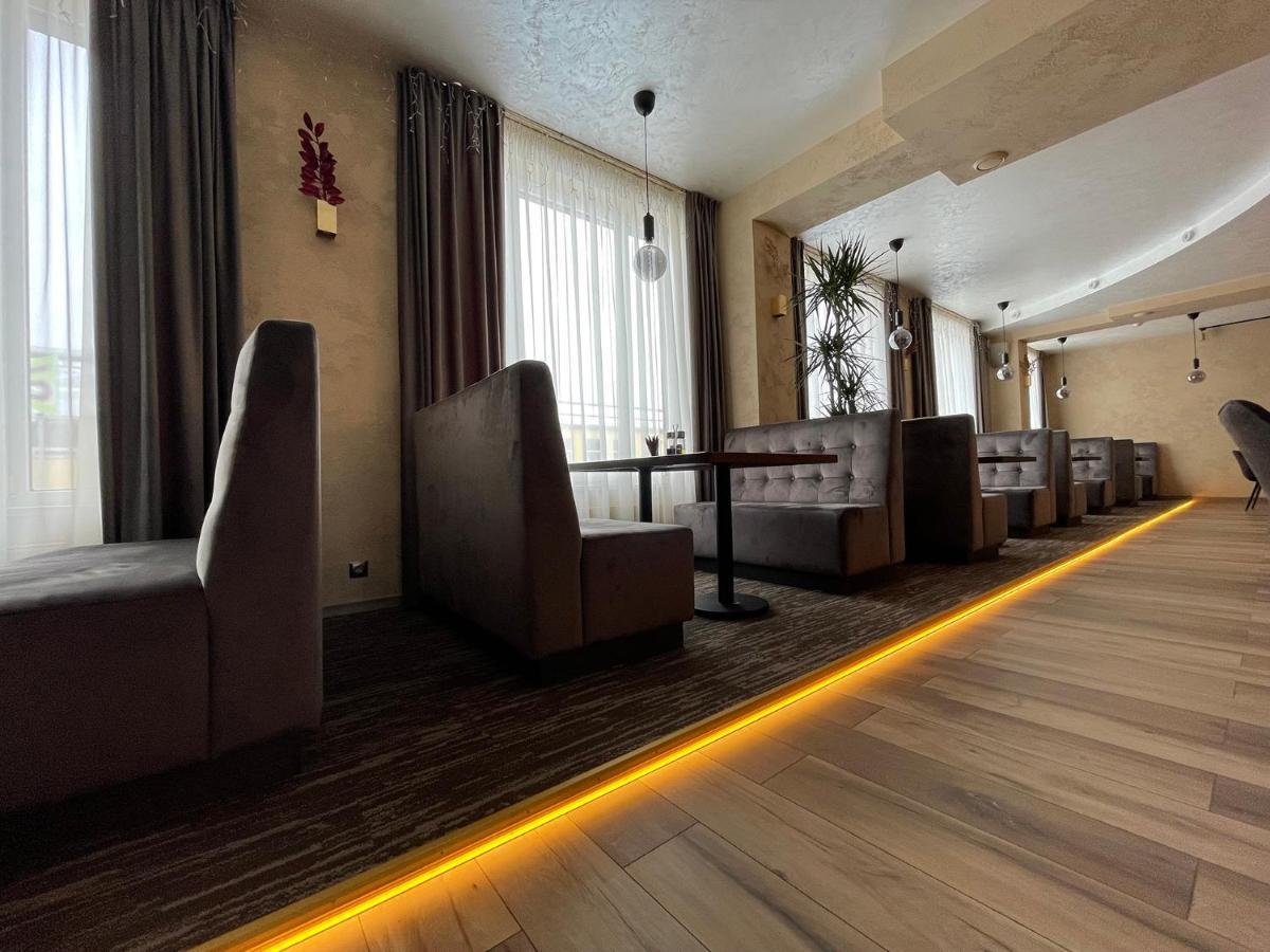 Vilarhotel Aizkraukle Exterior foto